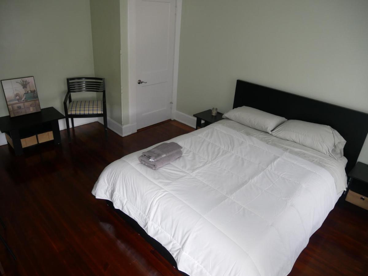 Bed and Breakfast Arrivals & Departures Elizabeth Exteriér fotografie
