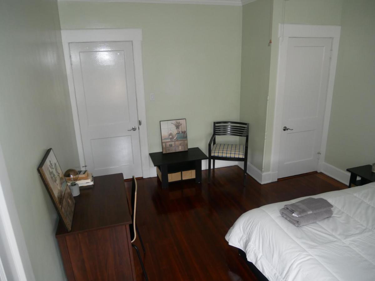 Bed and Breakfast Arrivals & Departures Elizabeth Exteriér fotografie